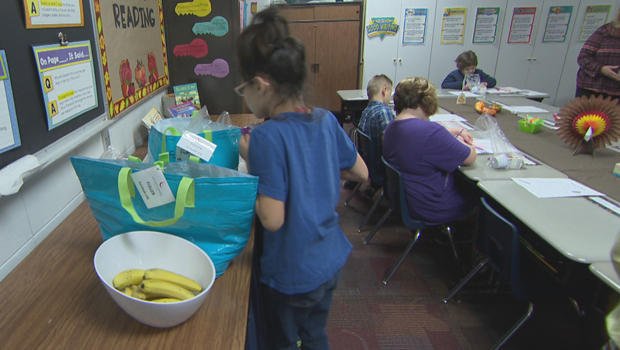 school-lunch-programs-breakfast-in-class-620.jpg 