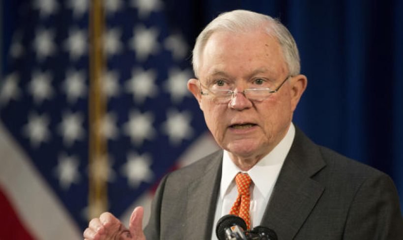 Sessions announces new tools to fight opioid epidemic — live stream Sessions announces new tools to fight opioid epidemic — live stream