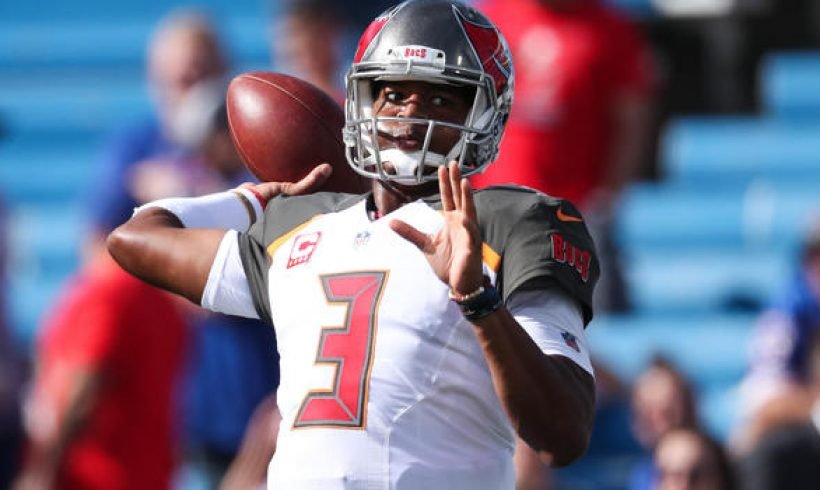 NFL quarterback accused of groping Uber driver