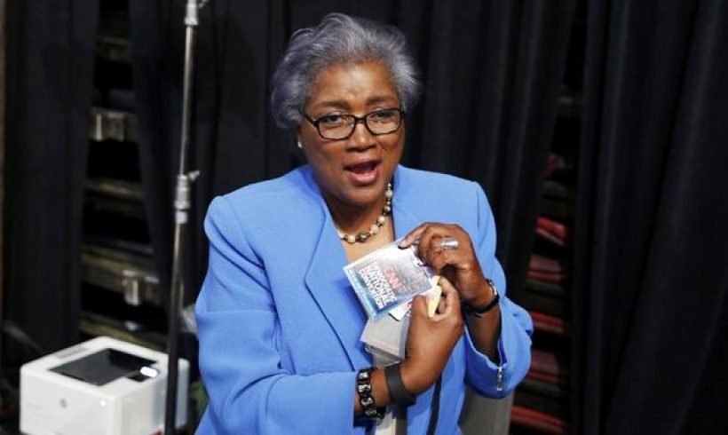 Trump says public “deserves” Clinton probe after rigged DNC claims