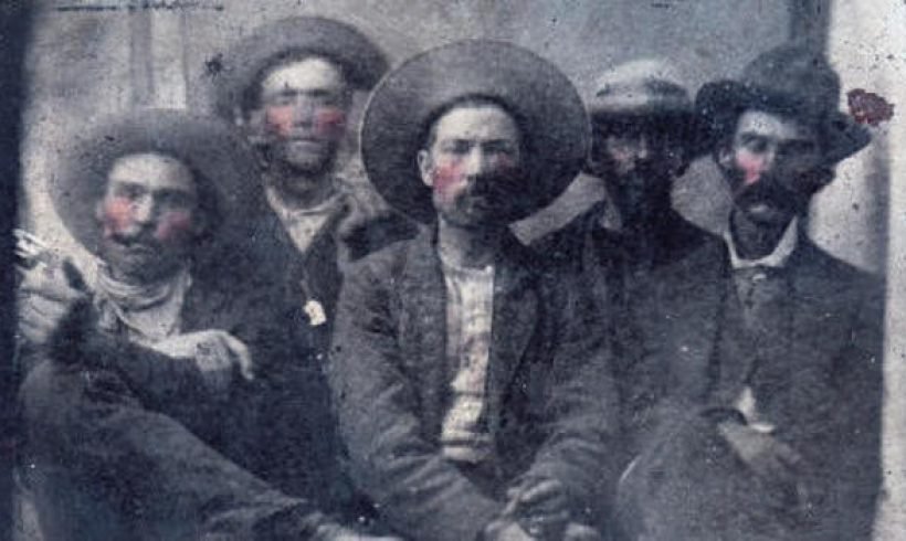 Experts say photo of Billy the Kid, lawman is real deal