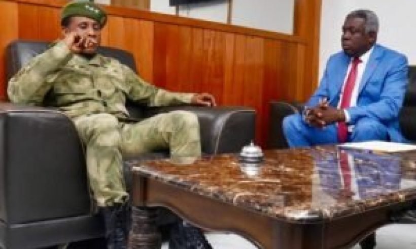Rencontre stratégique entre la CONALD et la PNH : une coopération renforcée pour relever les défis d’Haïti Rencontre stratégique entre la CONALD et la PNH : une coopération renforcée pour relever les défis d’Haïti