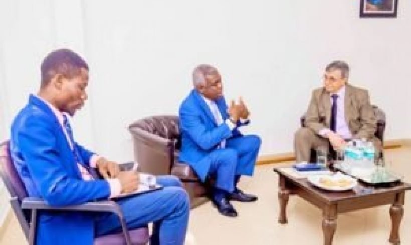 Rencontre stratégique entre l’Ambassadeur du Chili et le Coordonnateur de la CONALD pour renforcer la lutte contre la drogue en Haïti Rencontre stratégique entre l’Ambassadeur du Chili et le Coordonnateur de la CONALD pour renforcer la lutte contre la drogue en Haïti